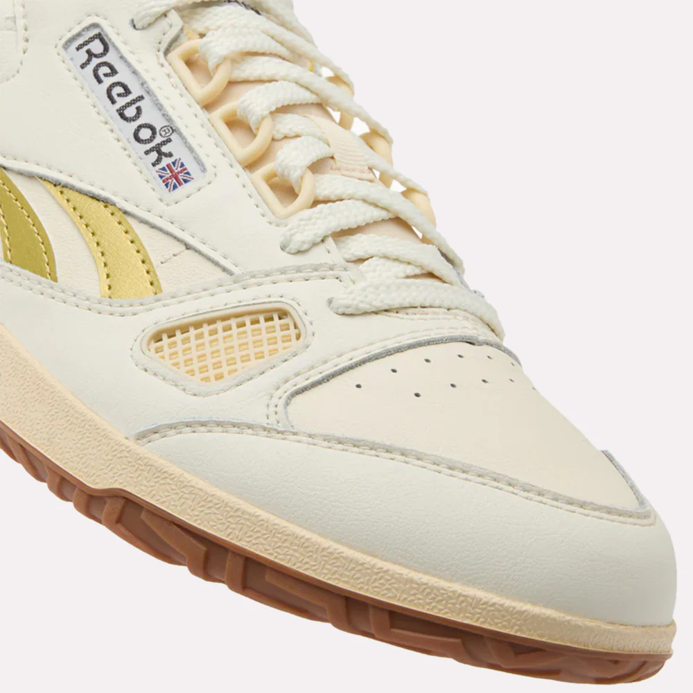 Defiance 88 Unisex Shoes - Image 6