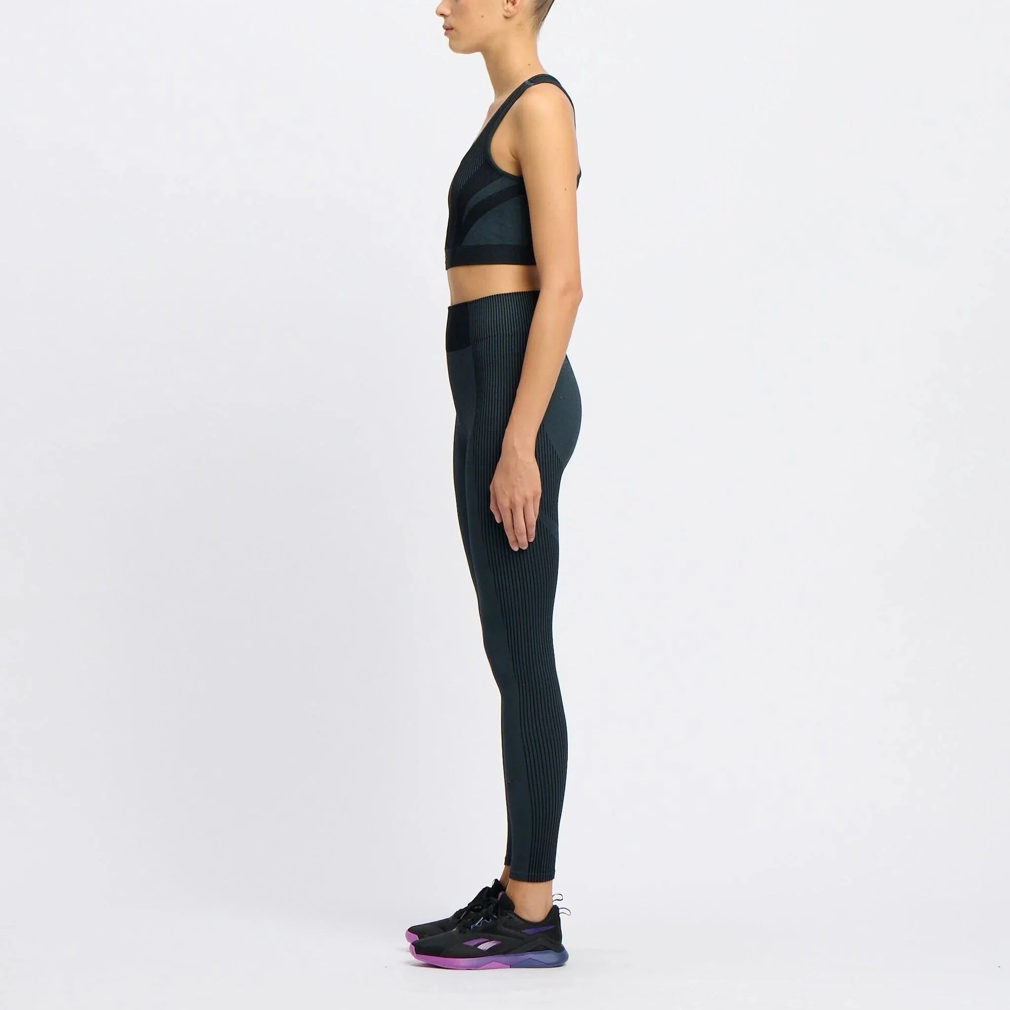 Lab Seamless Sports Women's Bra - Image 2